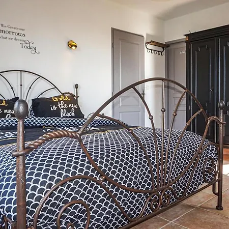 Beautiful In * Carcassonne